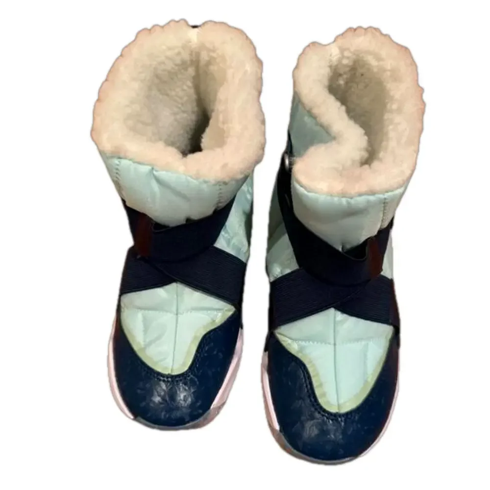 Nike Flex Advance Boot SE Faux Fur New in Box